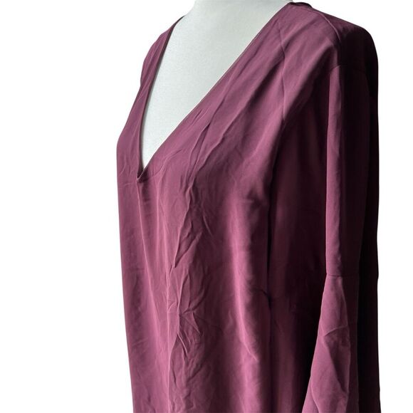 Lane Bryant Top Womens 22/24‎ Flutter Sleeves Purple Flowy Soft Romantic overlay - Picture 3 of 8